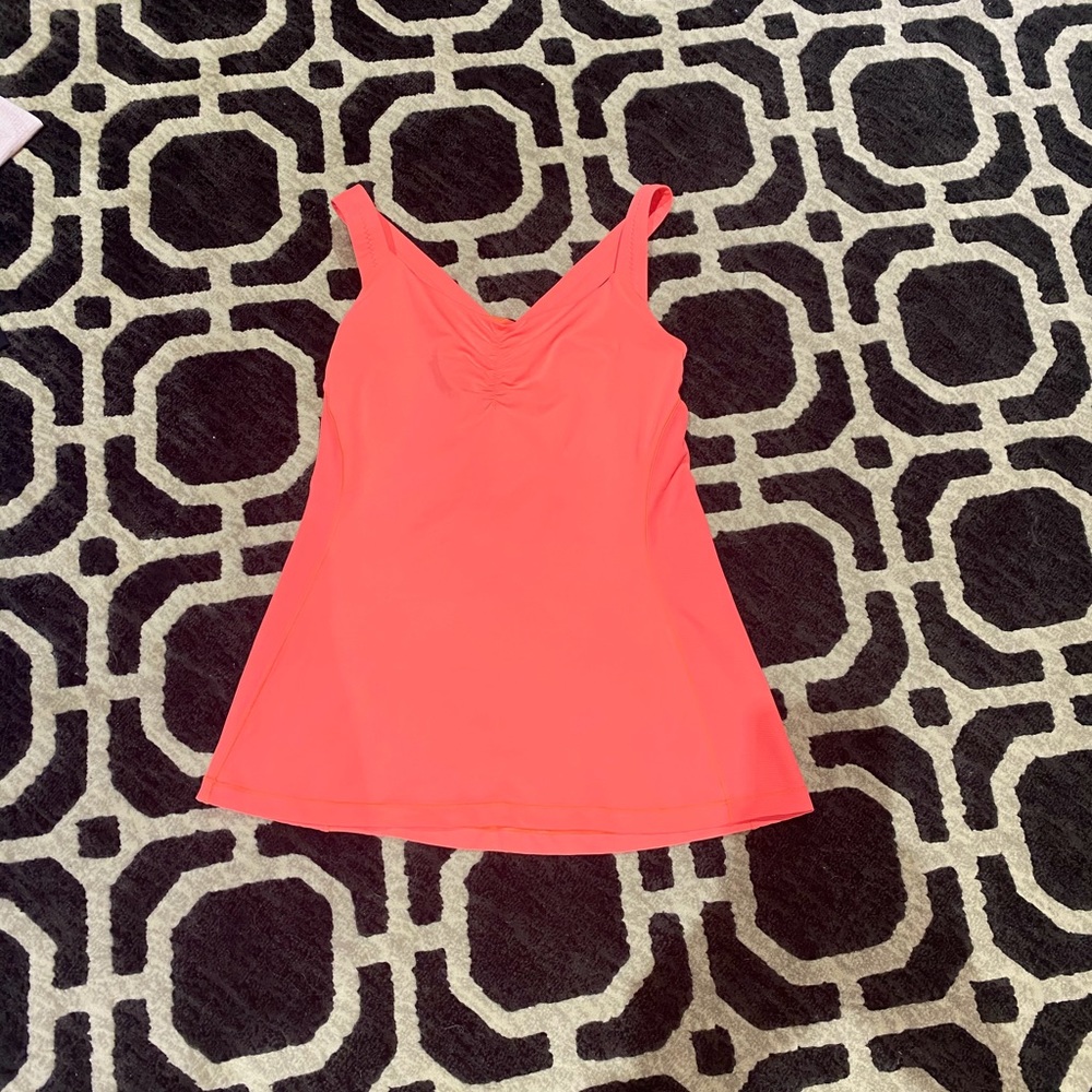 Lululemon tank - Picture 3 of 5